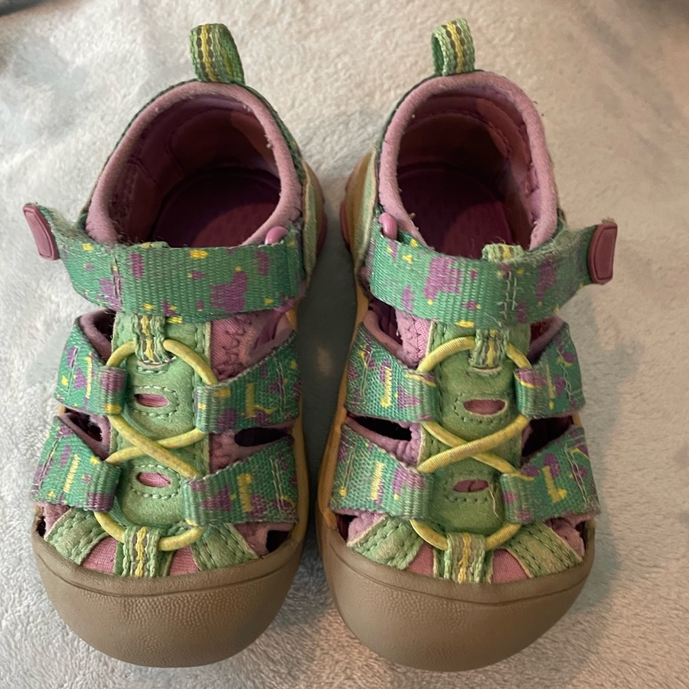 Keen Green & Purple Outdoor Sandals (Toddler Size = 6)